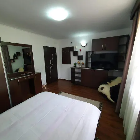 Casa Teleferic * Busteni