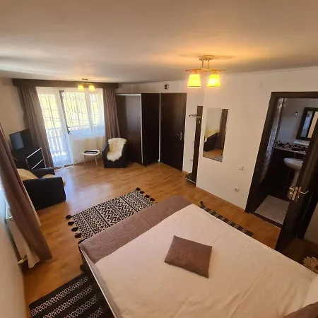 Guest house Casa Teleferic *